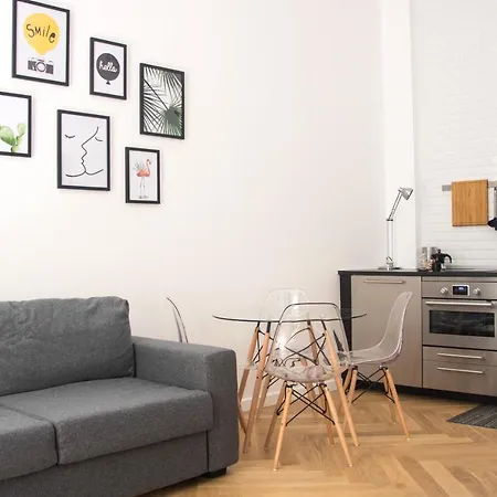 Just Urban - Modern Loft In Center V Giornate *