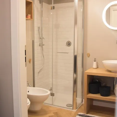 Just Urban - Modern Loft In Center V Giornate דירה